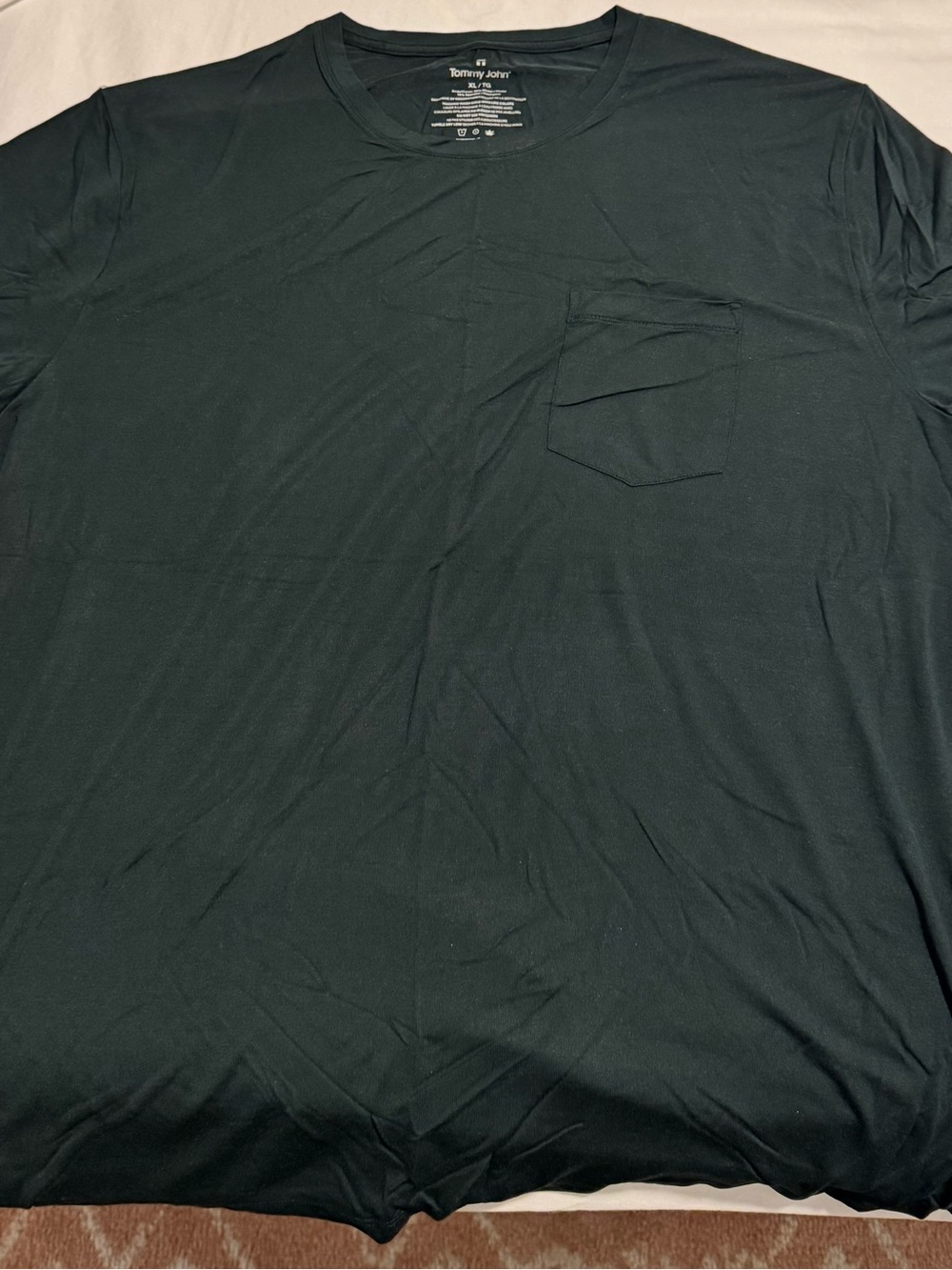 Tommy John Men’s Black Pocket Short-Sleeve Sleep Tee